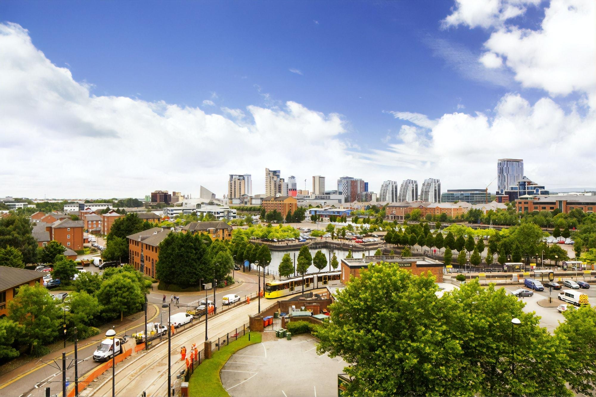 Ibis Budget Manchester Salford Quays Exterior photo
