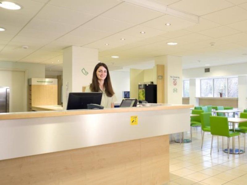 Ibis Budget Manchester Salford Quays Exterior photo